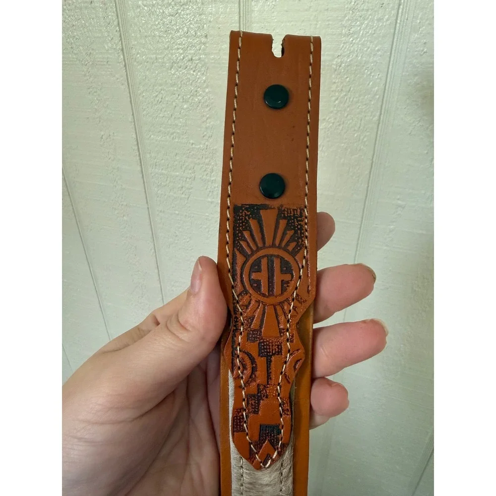 Mens Tooled Leather Western Belt cow Hide Inlay Tan Size 42 Snap On Buckle - Picture 6 of 6